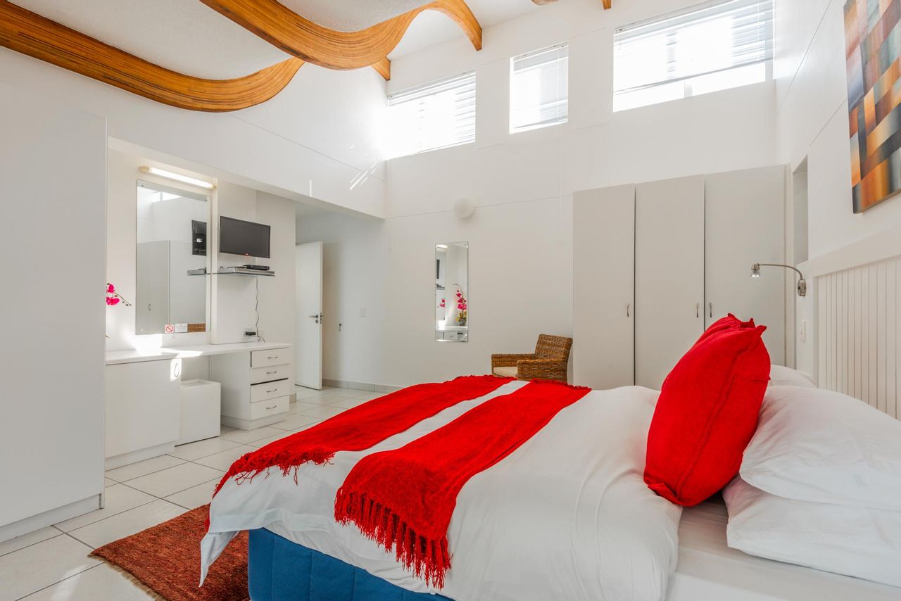 Stunning 7 Bedroom House for sale in Cutty Sark with a Ocean View, photo 21